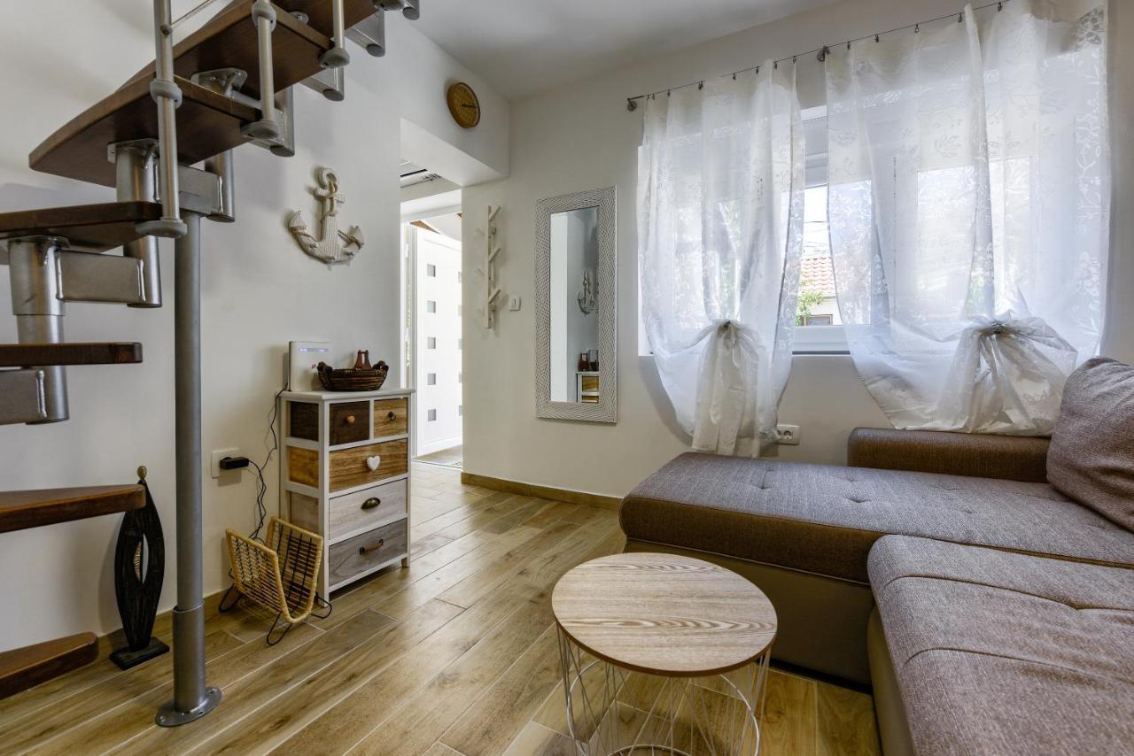 Apartment Yula Zadar Zewnętrze zdjęcie